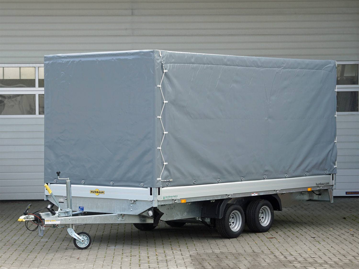 hu2633-hp_humbaur_hn254118_1zt4lWWnCdh90U.jpg HUMBAUR HN254118 Sonderpreis Planenaufbau 1800 mm – Image 1