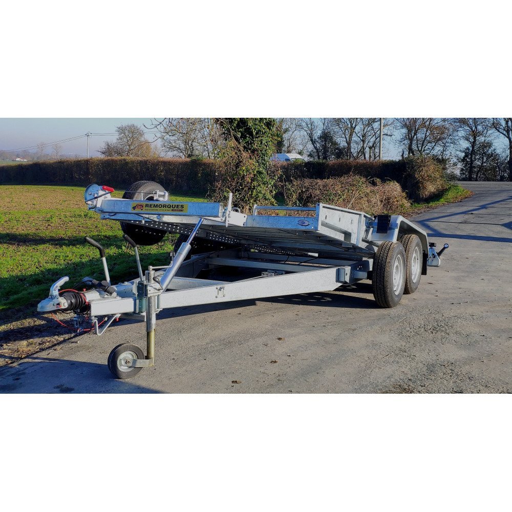 remorque-porte-vehicule-wenus-3-1.jpg Wenus Autotransportanhänger – 2700 kg – 410 oder 460 cm Ladefläche – Doppelachse – Image 1